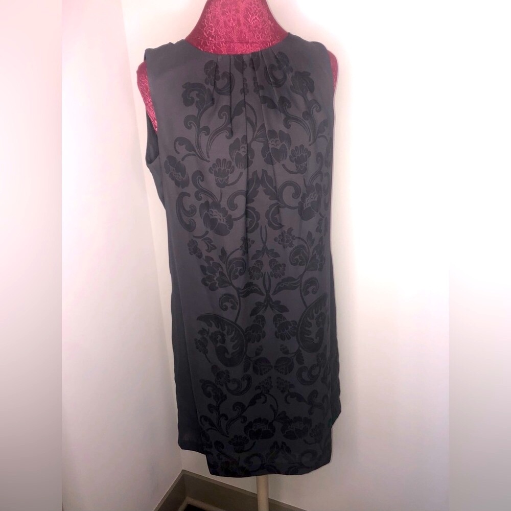 H & M damask pattern sleeveless Shift Dress Gray Size 12